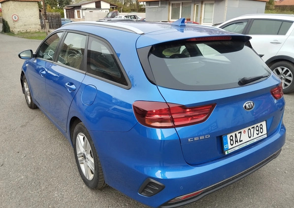 Kia Ceed cena 30996 przebieg: 152235, rok produkcji 2021 z Krzeszowice małe 154
